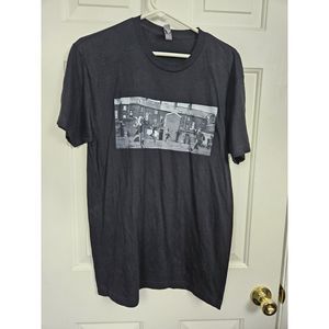 Size Medium Bushmills Irish Whiskey Black Shirt